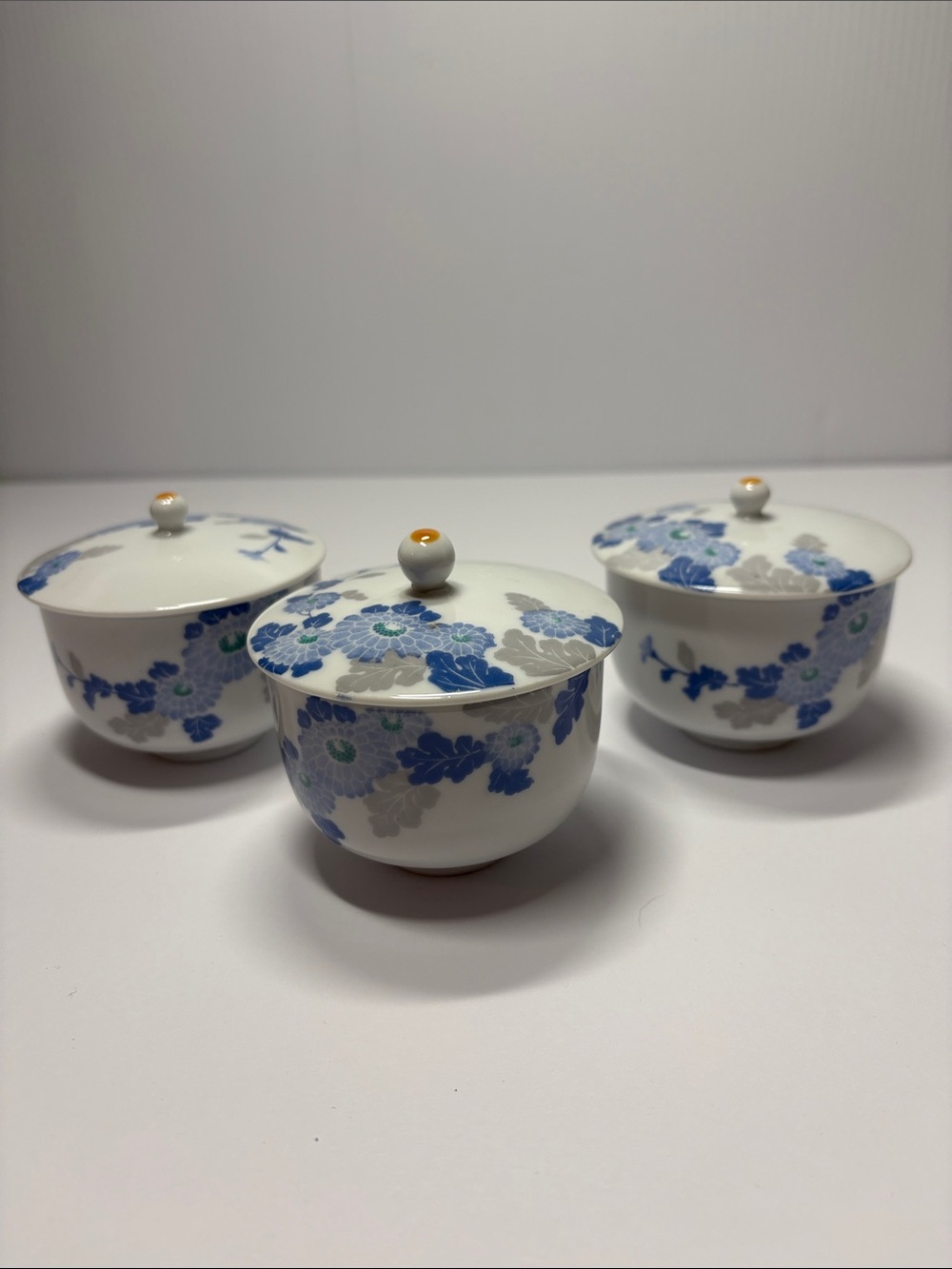 Blue Floral Porcelain Lidded Tea Cups (Set of 3) - Picture 8 of 8